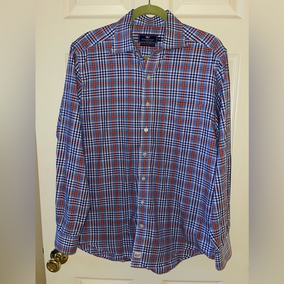 Vineyard Vines Other - Vineyard Vines button down shirt • Mens Medium